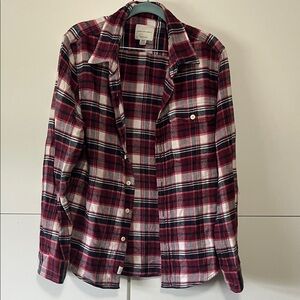 American Eagle Maroon, Red and Black Plaid flannel Shirt
